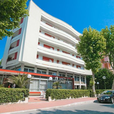 Hotel Caravelle Cesenatico Kültér fotó