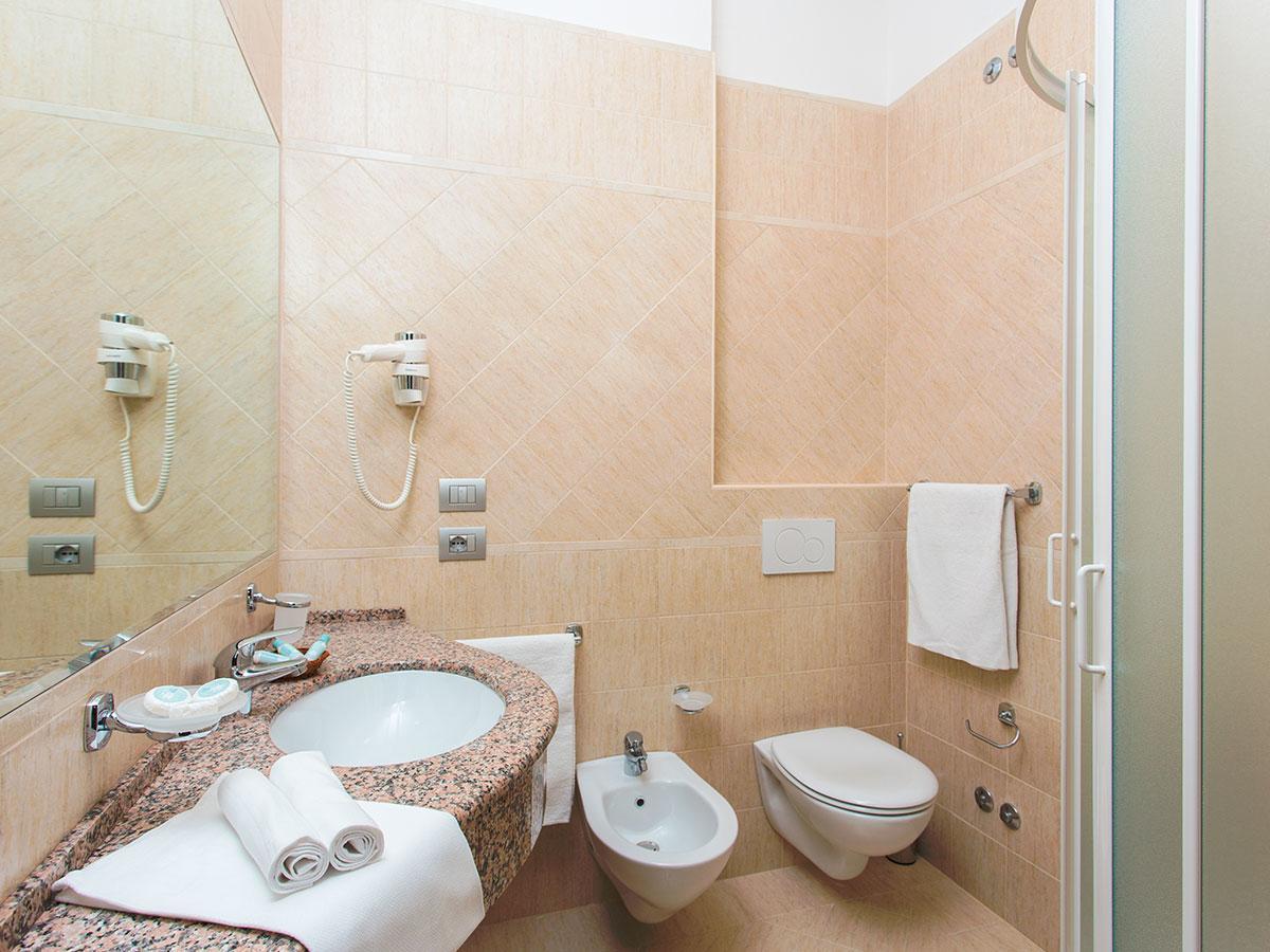 Hotel Caravelle Cesenatico Kültér fotó