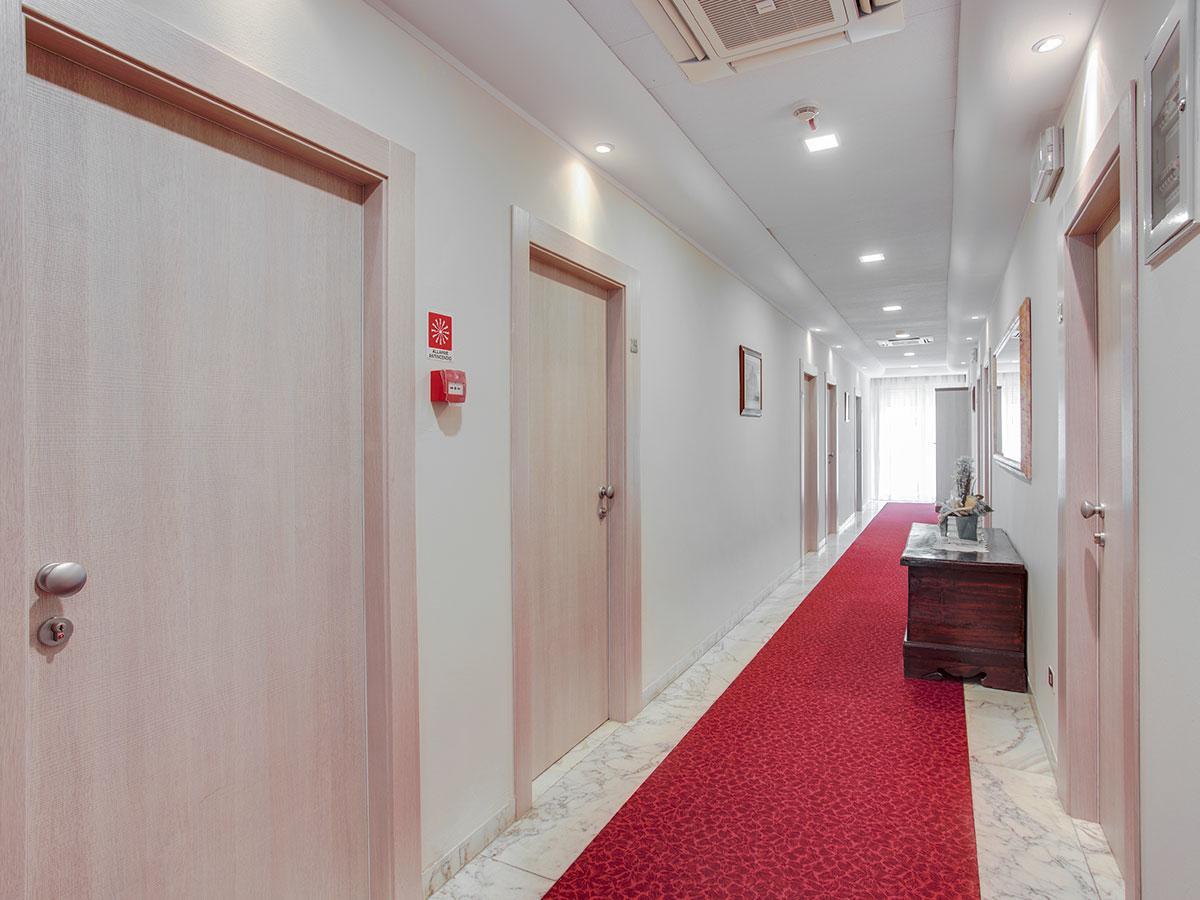 Hotel Caravelle Cesenatico Kültér fotó